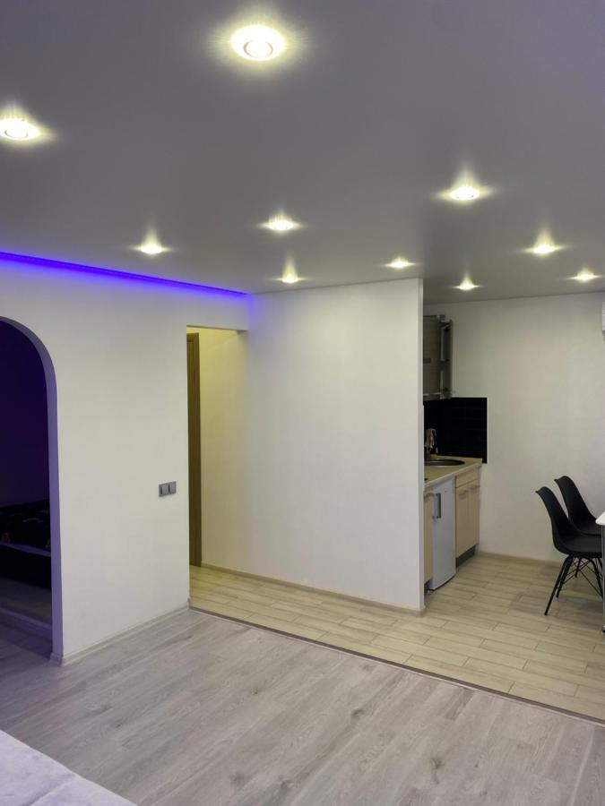 Апартаменты Бульвар Славы 21 Dnipro Exterior photo